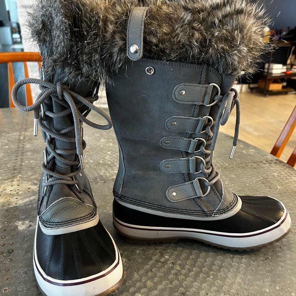 Sorel Joan of Arc Winter Boots